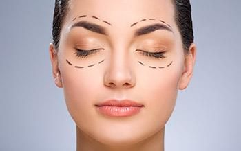 Blefaroplastia completa (cirugía de los párpados)
